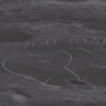 ayın yüzeyinde reklam