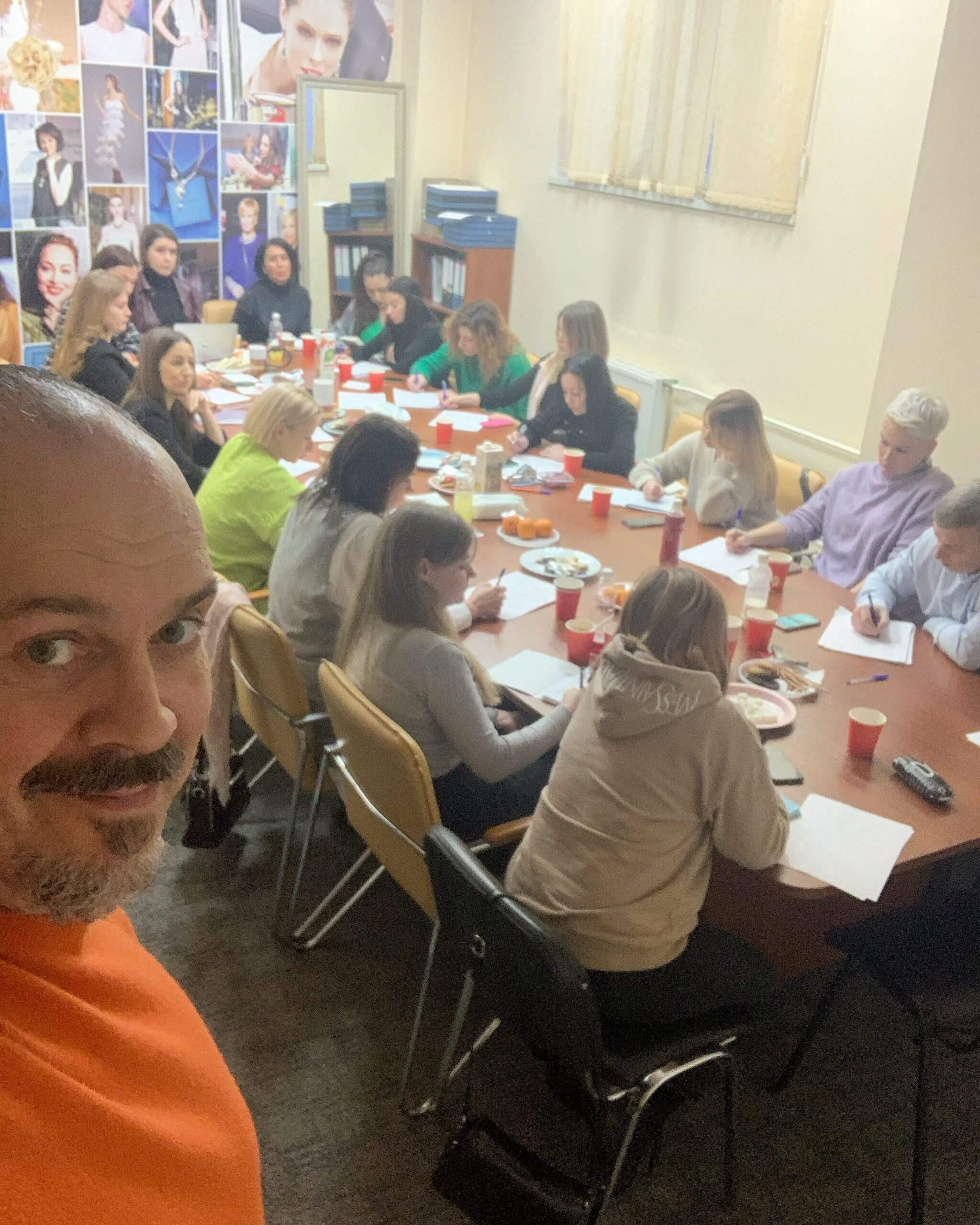 Roberto Bravo Moskova satış eğitimi