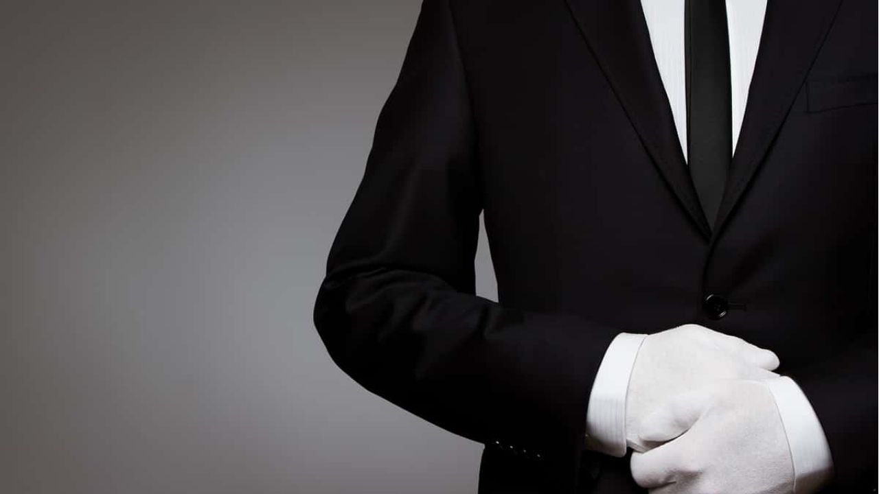 LÜKS SEKTÖRDE ÇALIŞANLAR İÇİN TEMEL NİTELİKLER | Ekrem Sağel