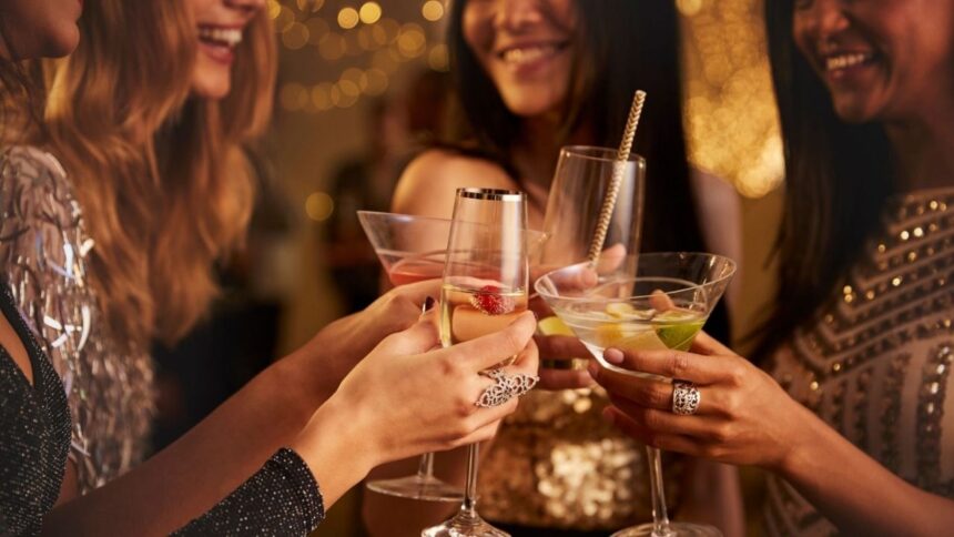 LÜKS MARKALARDA SADAKATİ ARTIRMANIN YOLLARI | Ekrem Sağel