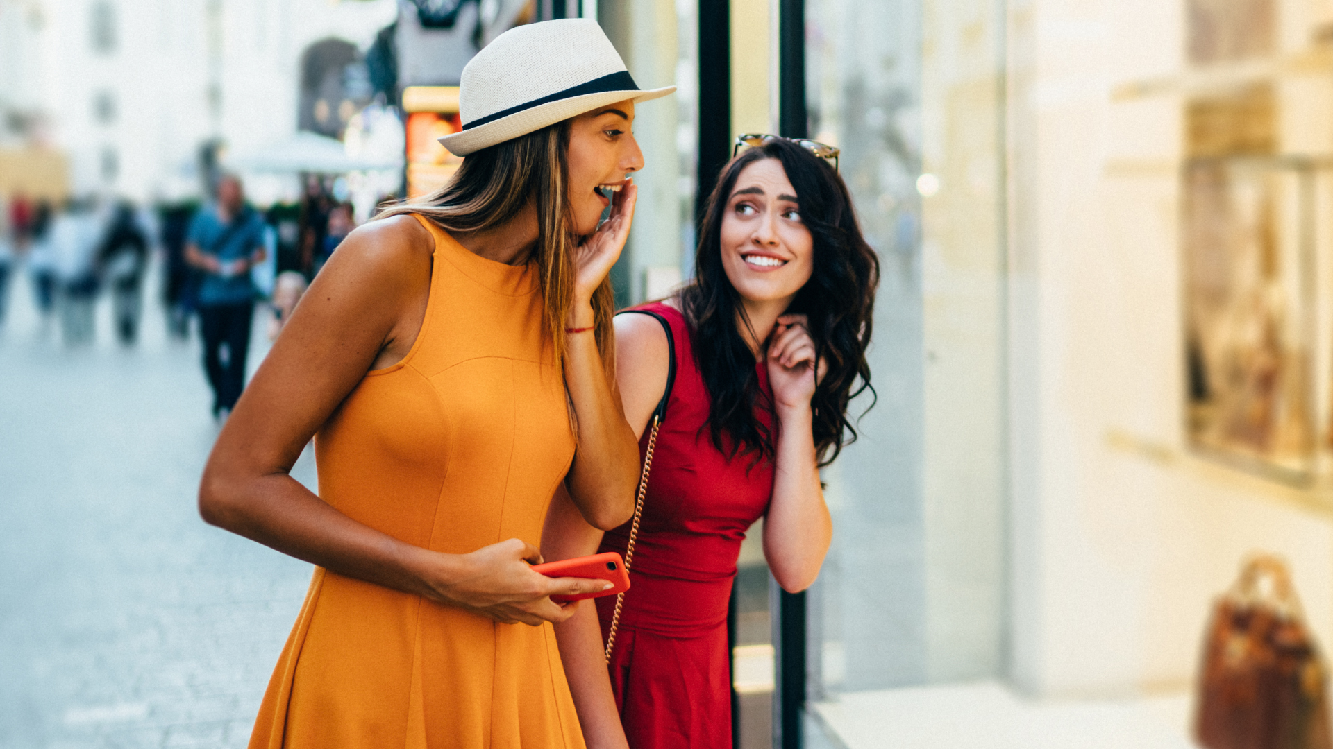 LÜKS İNDİRİM SUNMAZ / LÜKS MARKA STRATEJİSİ OLARAK İNDİRİMİN REDDİ | Ekrem Sağel